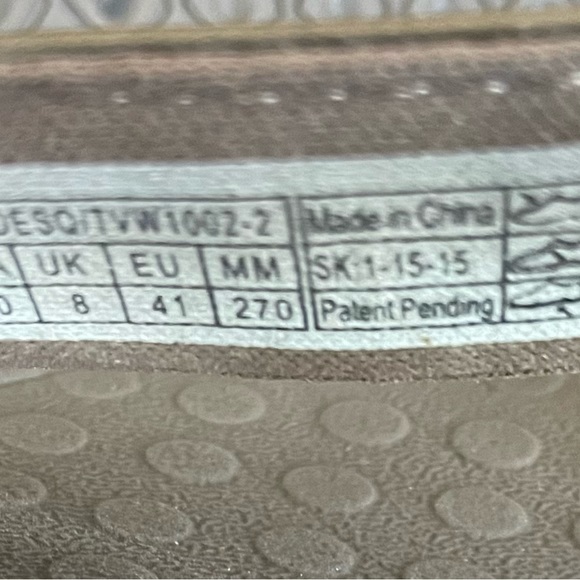 Vionic Flip Flops — Dark Brown with Sequins - Picture 4 of 4